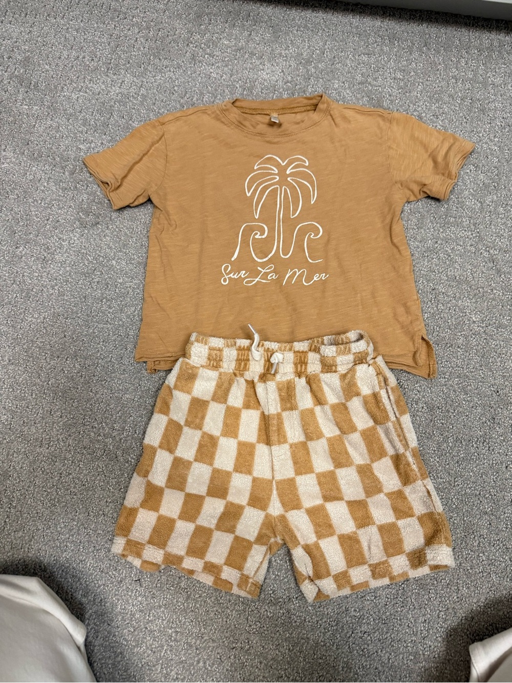 Rylee + Cru Tan Palm Graphic Tee & Tan/Cream Checkered Shorts Pajama Set